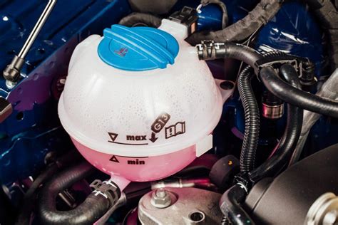 Your Car Is Losing Coolant But No Leak: What Should。